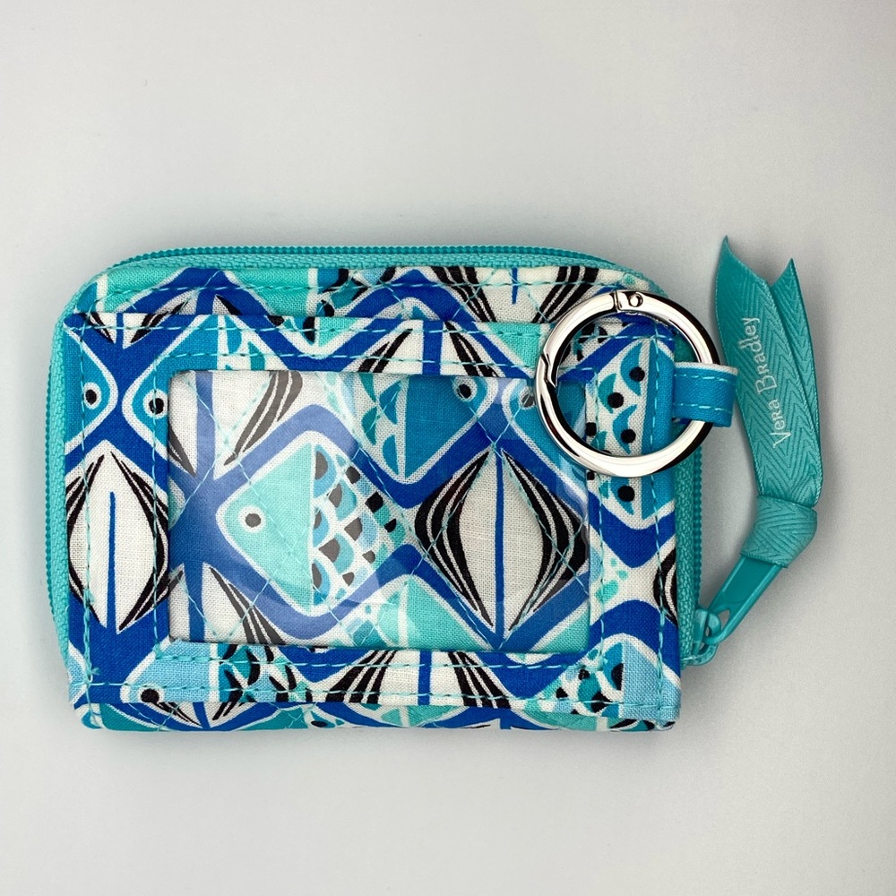 Vera Bradley- zip wallet w key ring